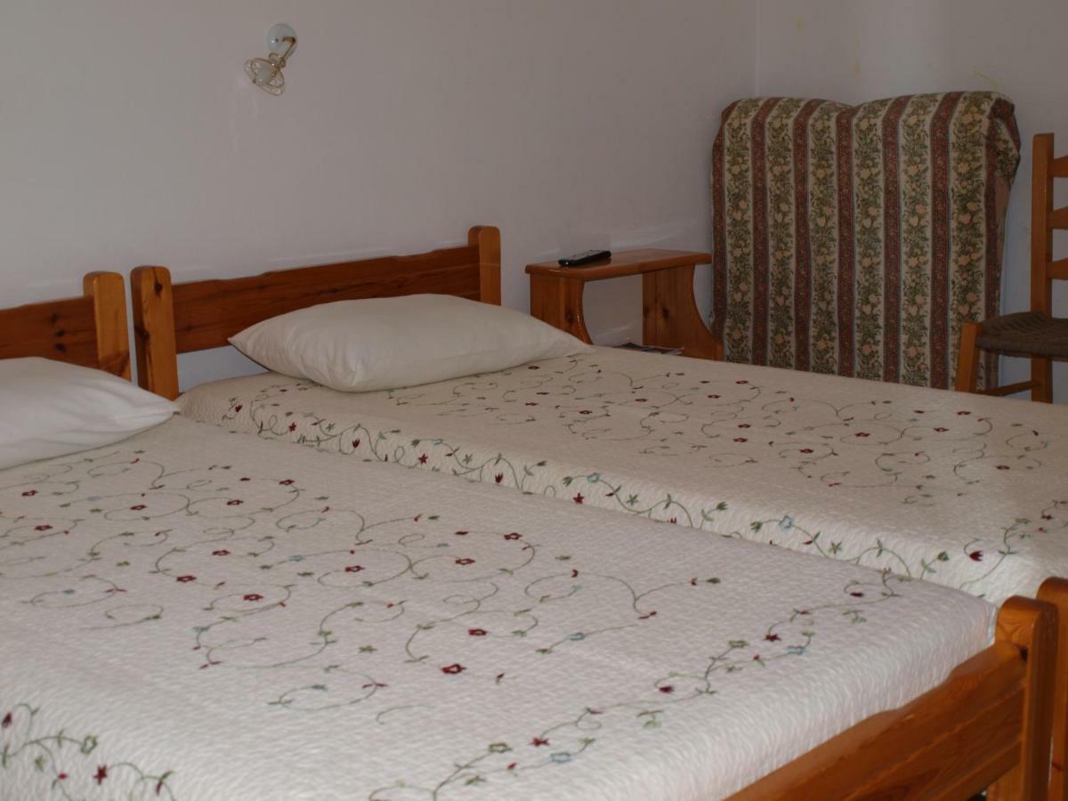 Batika Rooms Artemonas Екстер'єр фото