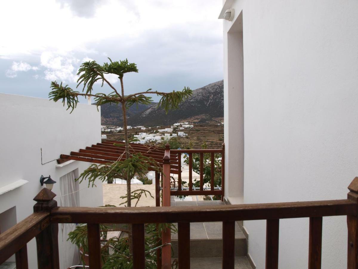 Batika Rooms Artemonas Екстер'єр фото